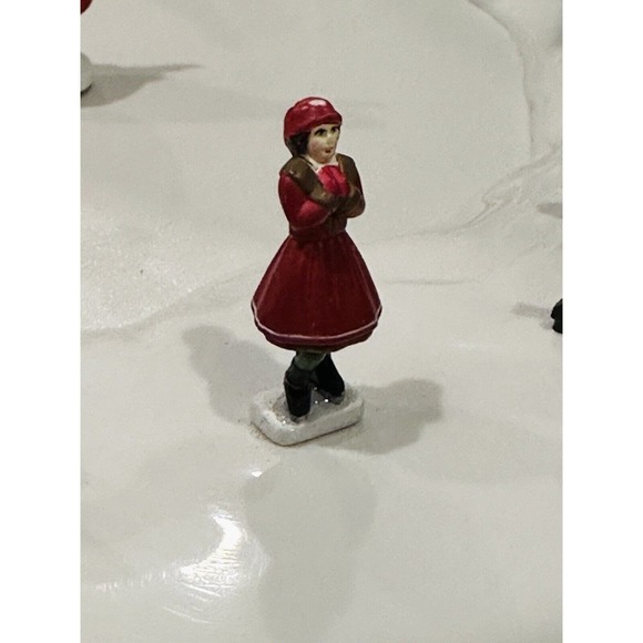 VINTAGE 1996 Christmas Fantasy LTD Wonderland Skaters Pond 8 Songs W/Box Tested - Picture 16 of 16